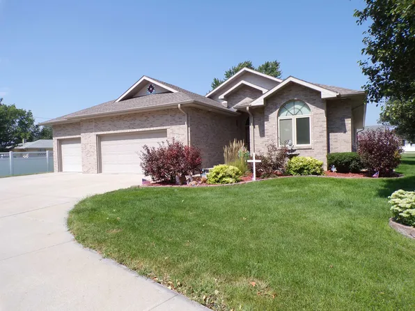 2920 27th St, Columbus, NE 68601