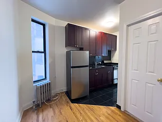 Rented by Denise Rosenblum, LREB