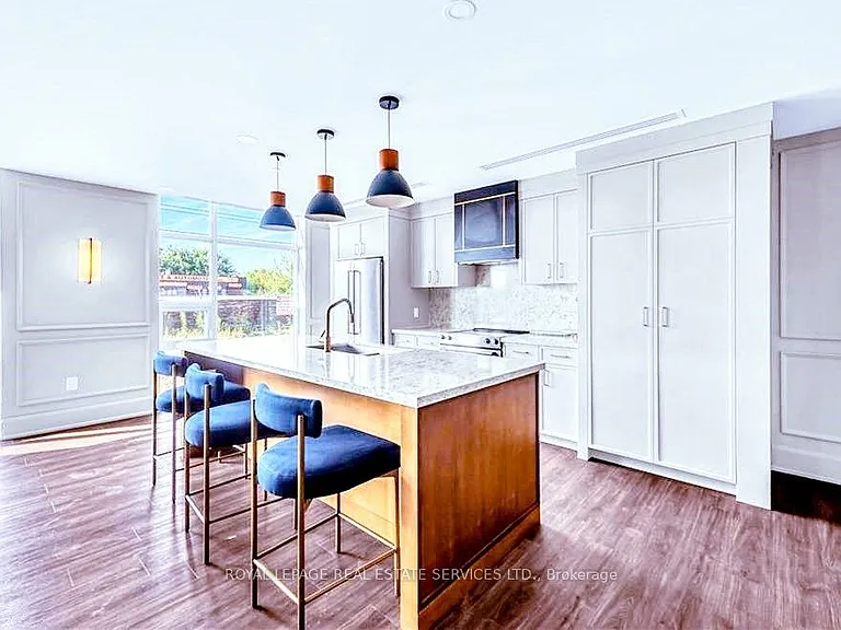 460 Dundas St E #1102 — Photo 30