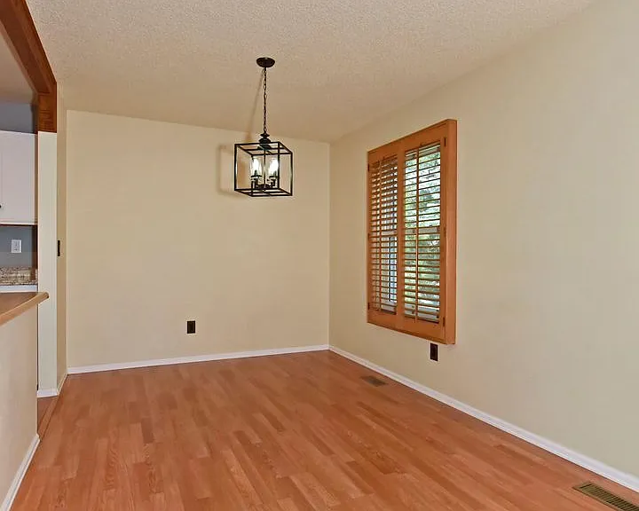 3729 Thundercloud Dr — Photo 7