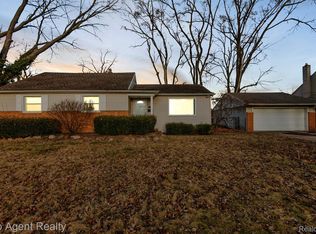 21784 Le Fever Ave, Warren, MI