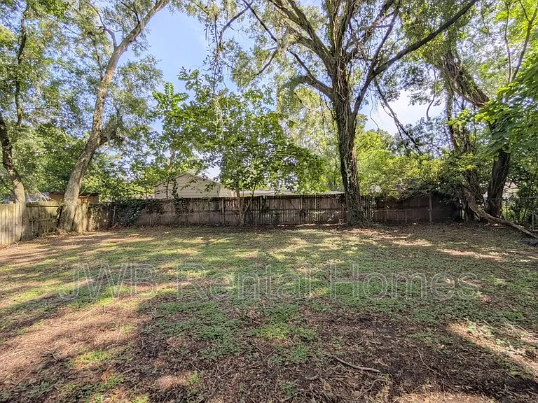 5539 Windermere Dr — Photo 14