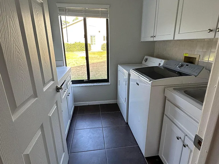 12445 Everard Dr — Photo 14