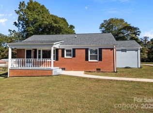 1804 Bennett Rd, Lancaster, SC 29720