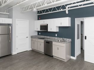 Walnut 38 Apartments, Lancaster, PA 17602