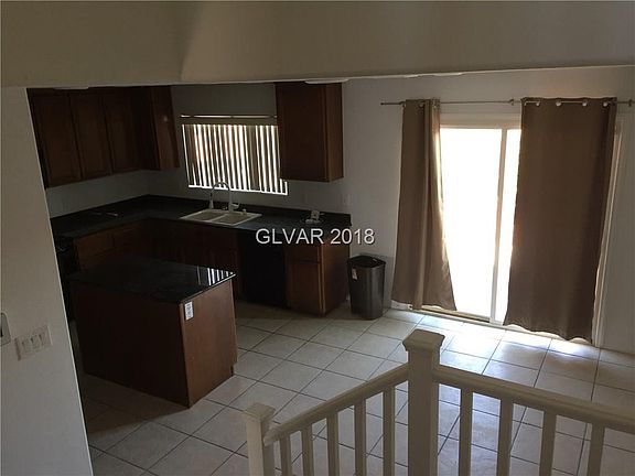 4th image of 4021 Buteo Ln