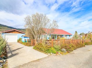 6186 Walden Ln, Talent, OR 97540