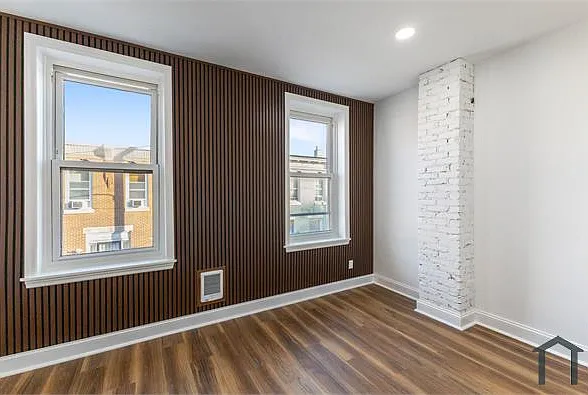 2846 N Garnet St — Photo 23