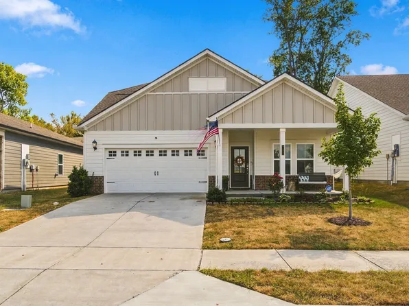 7377 Blue Gable Rd, Hermitage, TN 37076