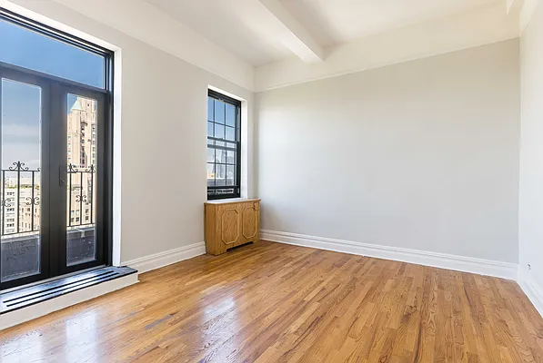 Rented by Balen Real Estate, LLC | media 6