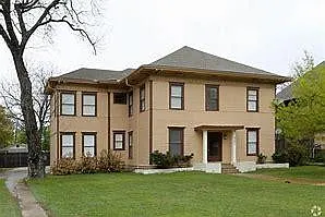 4321 Swiss Ave
