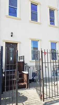 Rented by Urban Pads | media 25