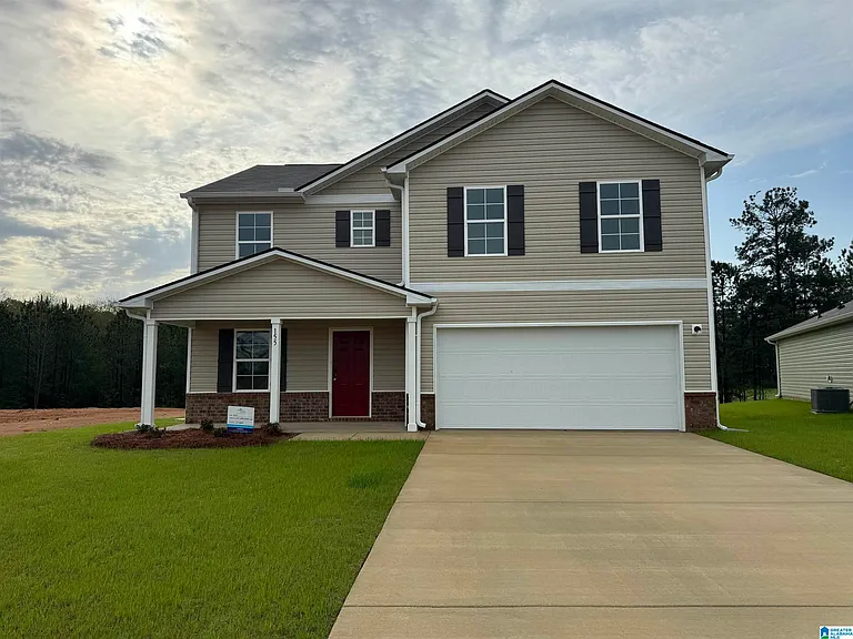 155 Orchid Ln — Photo 1