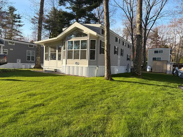 150 Chapel Rd #203, Wells, ME 04090
