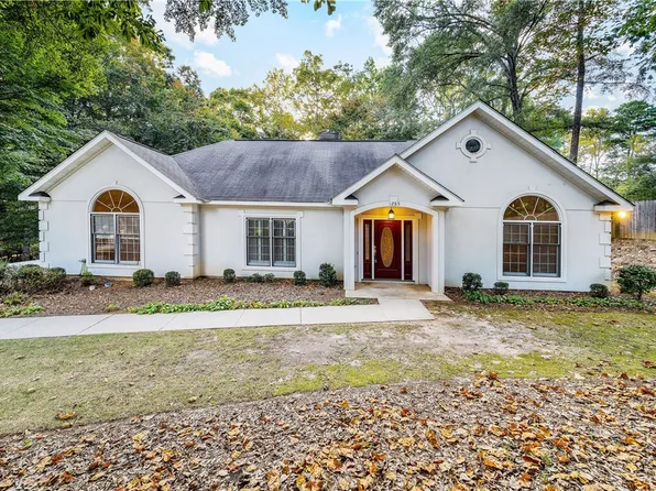 1285 E University Dr, Auburn, AL 36830