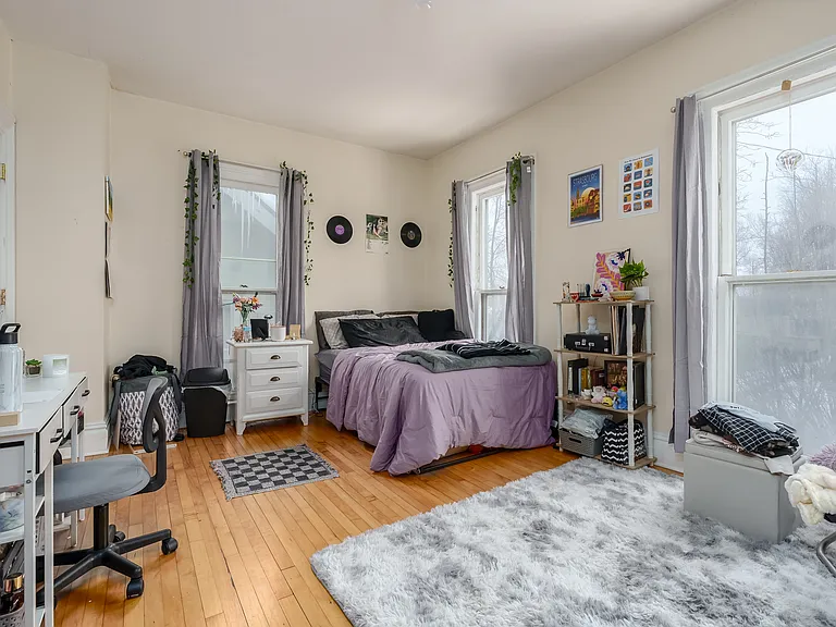 716 W Kalamazoo Ave — Photo 17