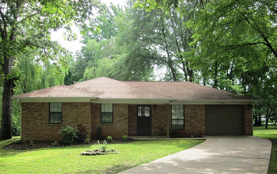 1st image of 708 N Cumberland Ct