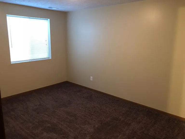 2901 W Rose St — Photo 14