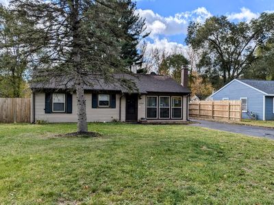 1056 Elmwood St, Plainwell, MI, 49080