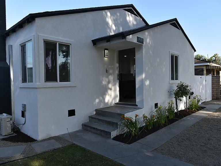 4078 Douglass Ave — Photo 3
