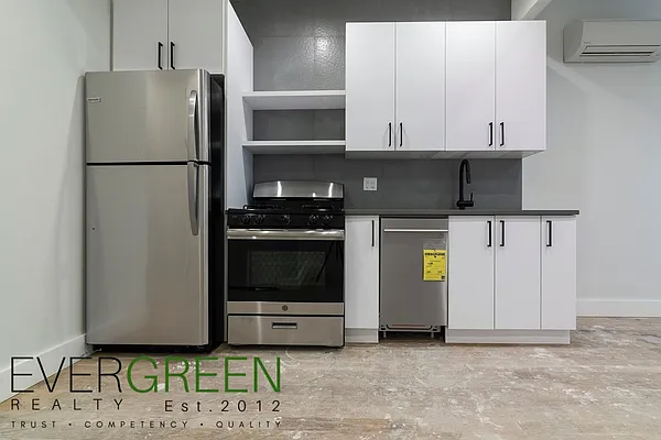 Rented by Evergreen Apartments BK | media 21