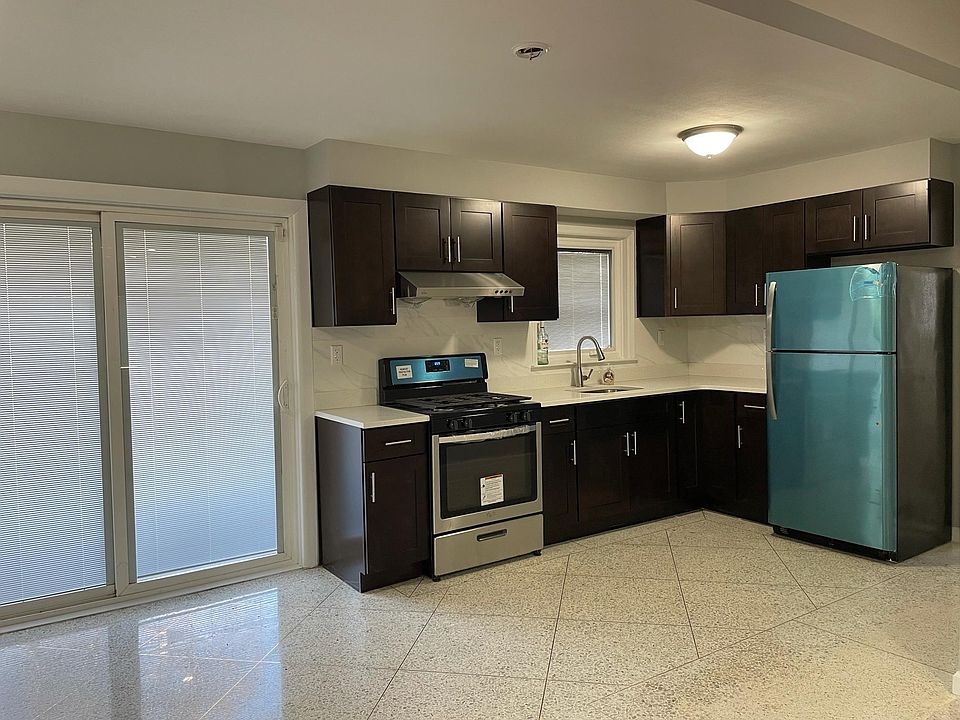 1st image of 237 Father Capodanno Blvd Floor 1