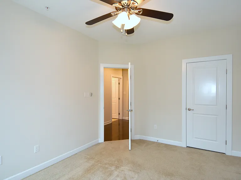 346 Osona Ln — Photo 24