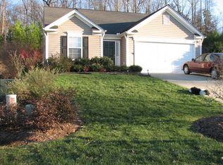 217 Chilmark Ridge Dr, Holly Springs, NC 27540