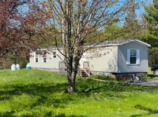 270 Cape Rd, Hollis Center, ME 04042