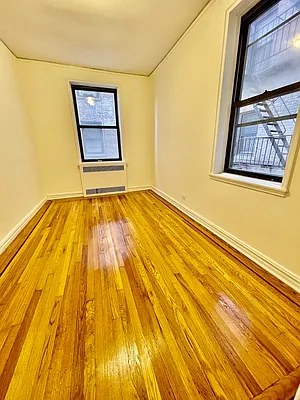 Rented by Bohemia Realty Group | media 7