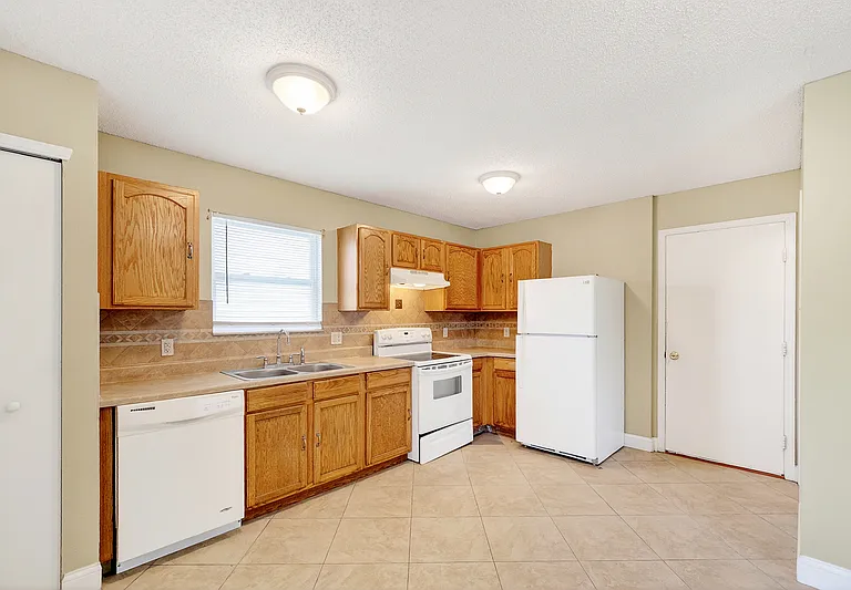 2030 Orchid Bloom Ln — Photo 9