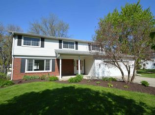 3033 Rockwood Dr, Fort Wayne, IN 46815