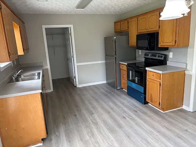 160 Belmont Trl — Photo 4