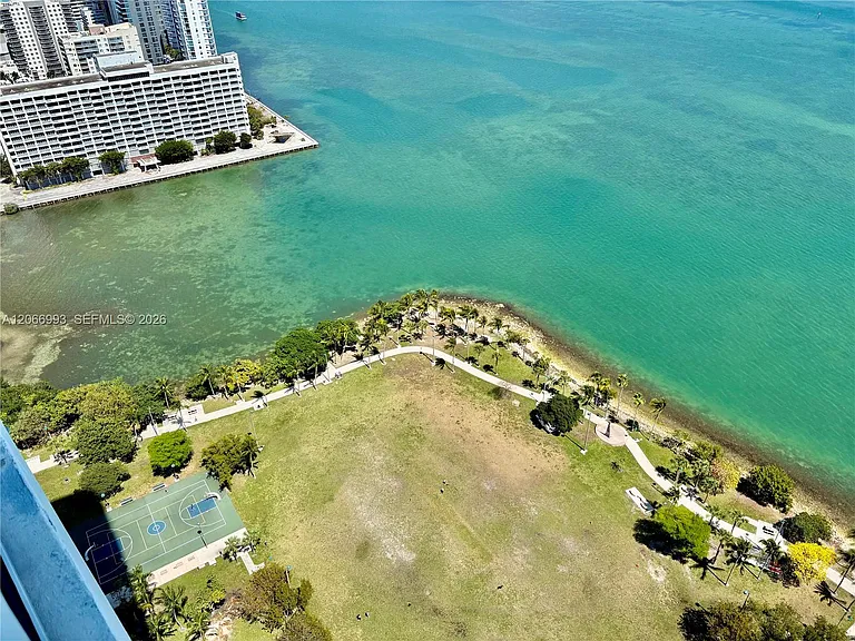 1800 N Bayshore Dr #4209 — Photo 22
