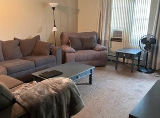 538 Hauert St #2A, Peotone, IL 60468