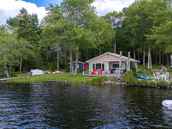 4th image of 296 Hunts Lake Rd