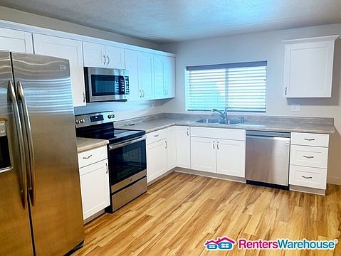 3rd image of 2164 W Cucumber Vine Ct