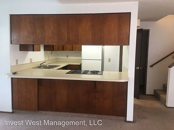 3rd image of 7316 NE 16th Ave APT 11