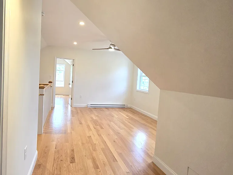 37 Winter St #2 — Photo 15
