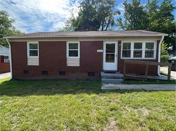 2510 Old Chapman St, Greensboro, NC 27403