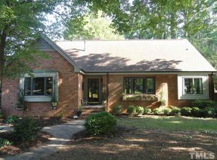 701 Northbrook Dr, Raleigh, NC 27609