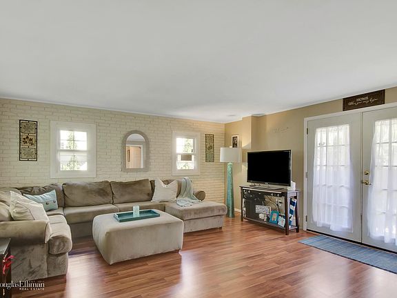 2nd image of 127 McCarthy Ln