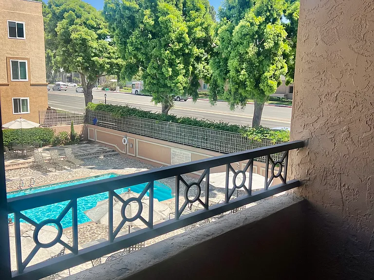 8889 Caminito Plaza Centro #7236 — Photo 18