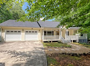 1652 Deer Trail Lakes Dr, Clarkesville, GA 30523