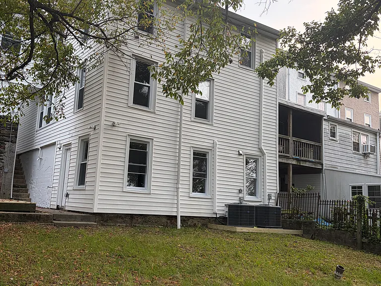 17 Jefferson St #A — Photo 29