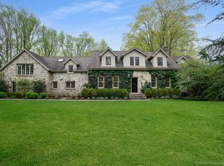 57 Richards Ln, New Canaan, CT 06840