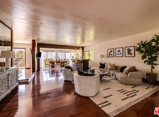 9234 Kinglet Dr, Los Angeles, CA 90069