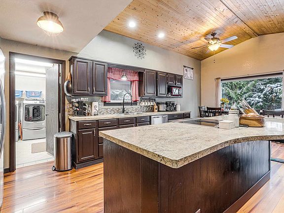 5th image of 607 Rigging Ln