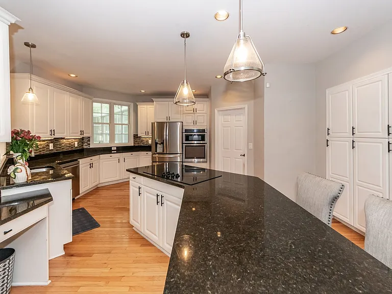 2105 Williams Veneer Ct — Photo 22