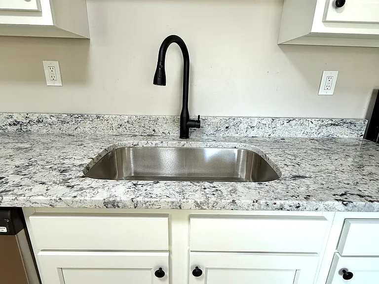 314 N Mechanic St #1 — Photo 6